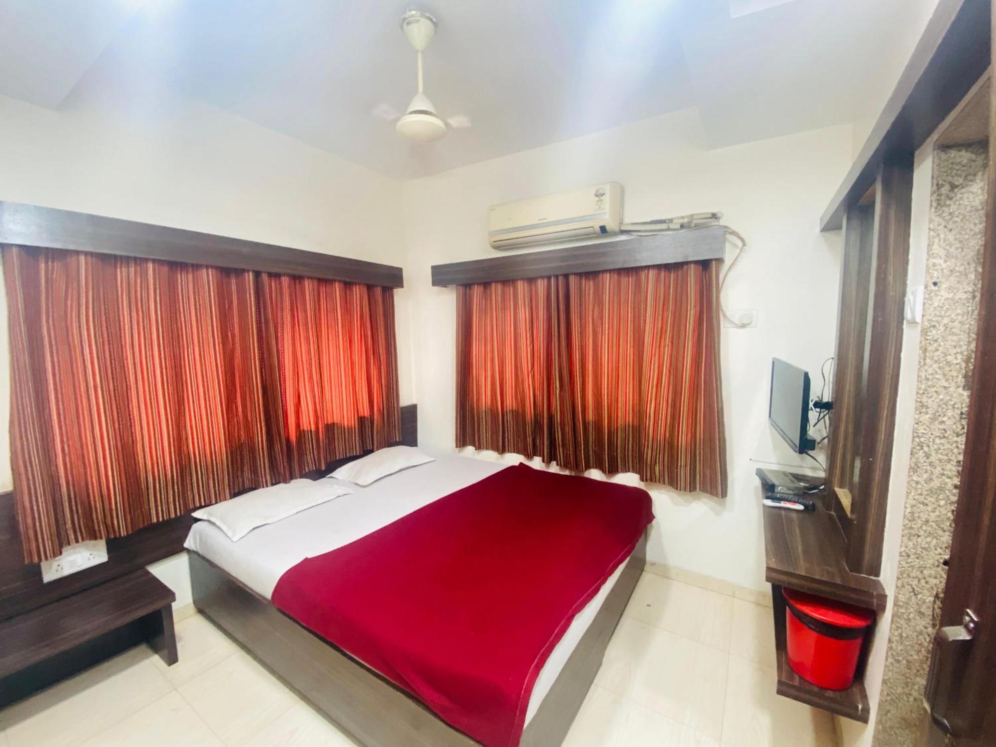 Hotel Sai Bhawani Shirdi Dış mekan fotoğraf